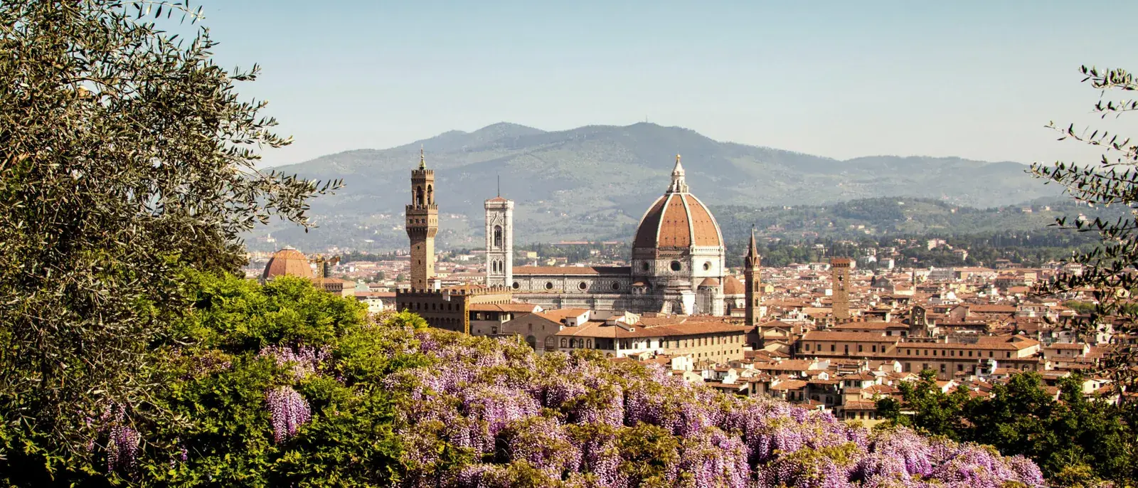 Firenze vista dalle colline, con la cupola del Duomo